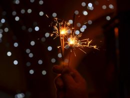 sparklers glowing with dark background new years resolution ideas